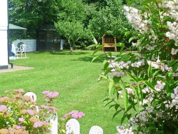 Severn Bank Lodge Shrawley ภายนอก รูปภาพ